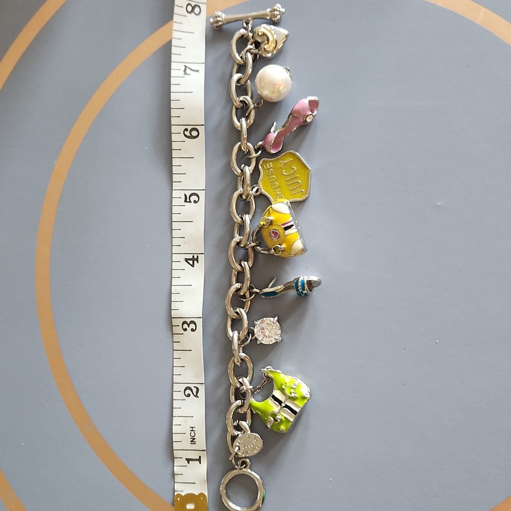 Juicy Couture Silver Tone 8 Charms Bracelet with Yellow and Pink Accents 2008 - Picture 13 of 17